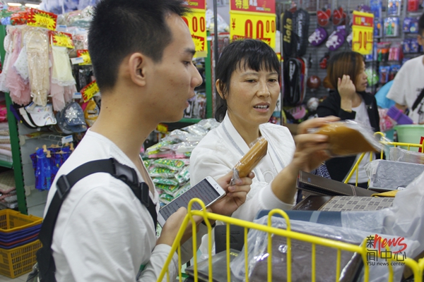 10帮孩子准备生活用品的妈妈王扬州