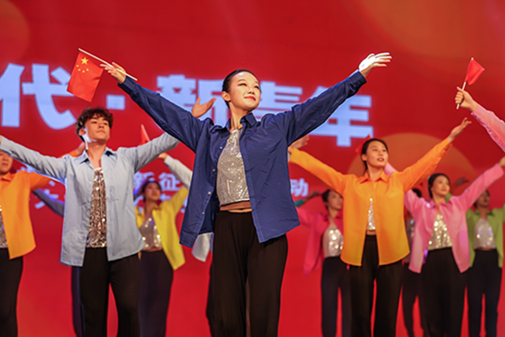 印象赢博在线手机版(大中国区)：青春心向党，奋斗新征程（组图）