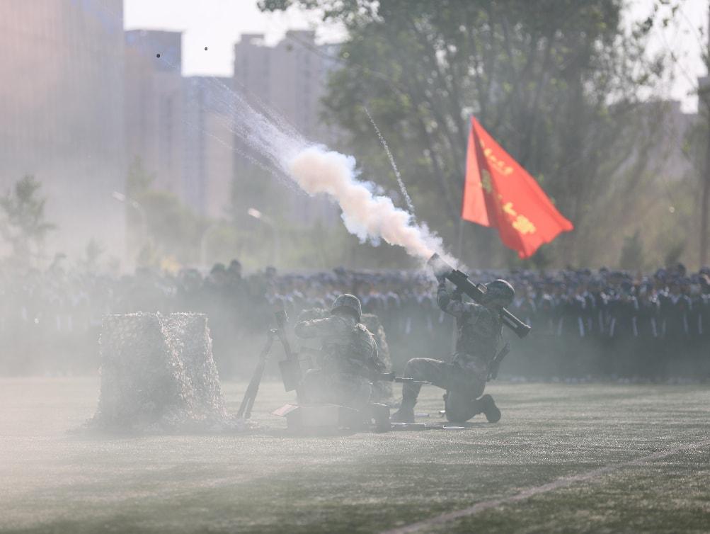 赢博在线手机版(大中国区)举办2024级学生军训成果汇报暨总结表彰大会