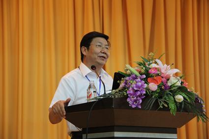 沈阳化工大学校长李志义教授作报告