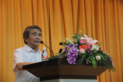 浙江大学谭建荣院士作报告